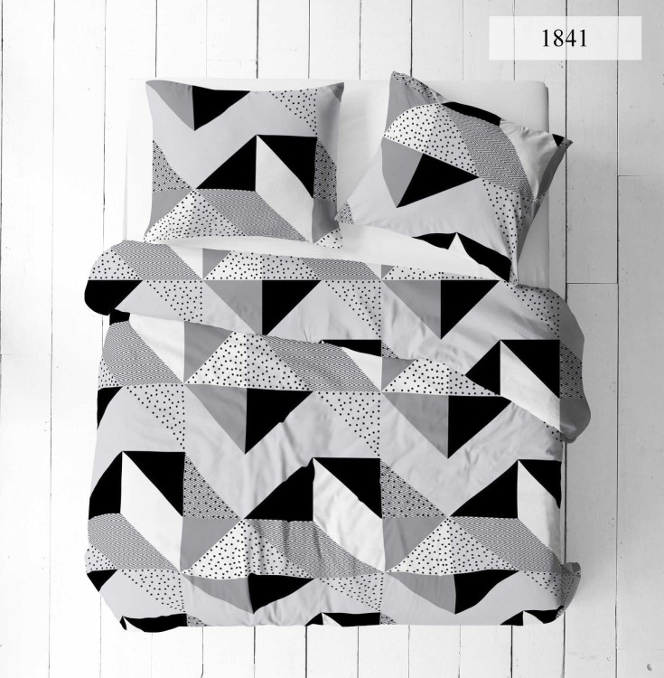 popielate trójkąty