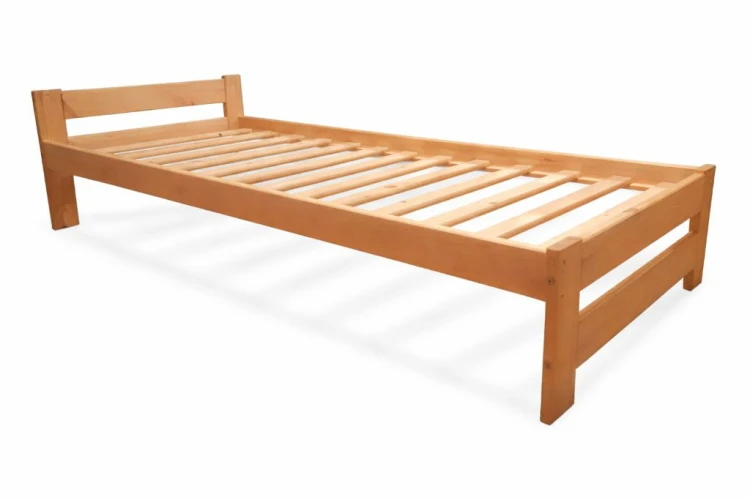 łóżko drewniane sosnowe
